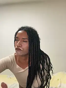 Snapshot of Briannyte23 chatting on 09/11/25, 05:35 Briannyte23 online show from 09/11/25, 05:35