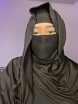 rhizanthella  online show from 10/16/25, 11:44