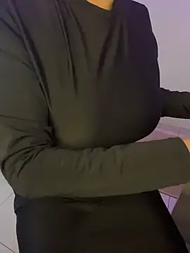 rhizanthella  online show from 04/06/26, 08:10