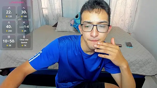 Snapshot of lustduo1 chatting on 10/12/25, 10:31 lustduo1 online show from 10/12/25, 10:31