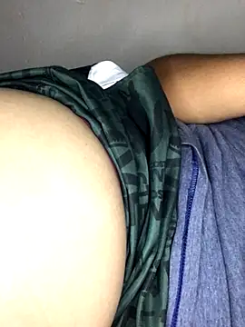 luzmelzinha online show from 09/30/25, 11:32