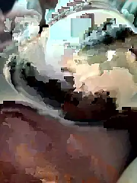 Snapshot of luzmelzinha chatting on 01/07/26, 01:13 luzmelzinha online show from 01/07/26, 01:13