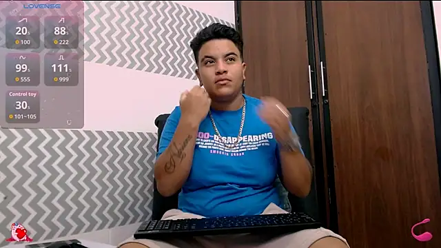 Zeus3  online show from 09/12/25, 01:44