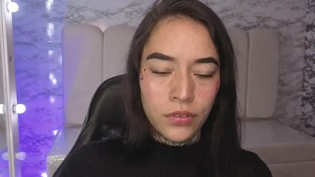 Snapshot of kataleya_t chatting on 09/23/25, 03:31 kataleya t online show from 09/23/25, 03:31