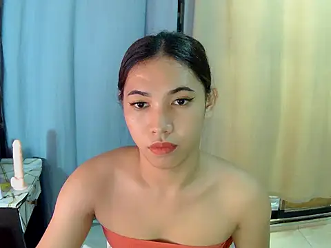 Chen Lavin online show from 11/06/25, 01:06