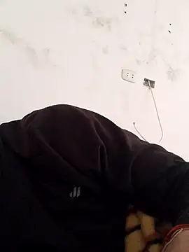 ThiagoFernandezChancay25 online show from 09/13/25, 07:35