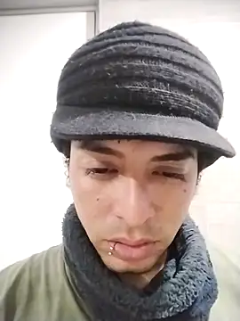 ThiagoFernandezChancay25 online show from 09/18/25, 02:57