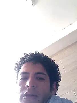 ThiagoFernandezChancay25 online show from 09/18/25, 05:15