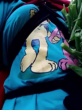 kemtuoi-sex online show from 02/22/26, 10:25