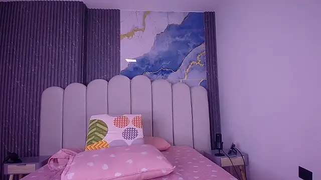 abbyrouss  online show from 02/04/26, 03:12