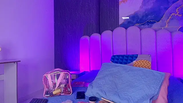 abbyrouss  online show from 02/05/26, 03:11