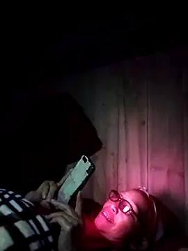 Snapshot of -Xuka-200 chatting on 03/12/26, 03:07 -Xuka-200 online show from 03/12/26, 03:07