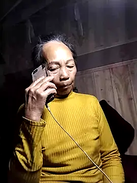 Snapshot of -Xuka-200 chatting on 03/13/26, 12:56 -Xuka-200 online show from 03/13/26, 12:56