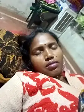 Snapshot of Cm_pooja chatting on 11/12/25, 09:36 Cm pooja online show from 11/12/25, 09:36