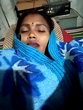 Snapshot of Cm_pooja chatting on 11/29/25, 07:39 Cm pooja online show from 11/29/25, 07:39