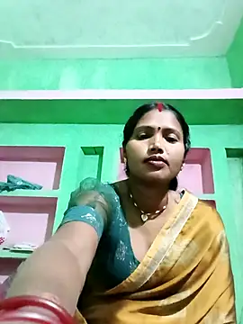 Snapshot of Cm_pooja chatting on 03/10/26, 04:45 Cm pooja online show from 03/10/26, 04:45