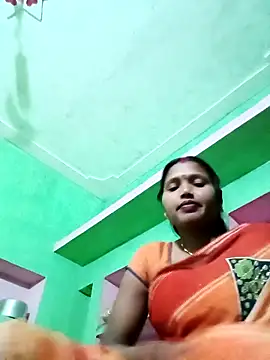 Snapshot of Cm_pooja chatting on 03/25/26, 04:02 Cm pooja online show from 03/25/26, 04:02
