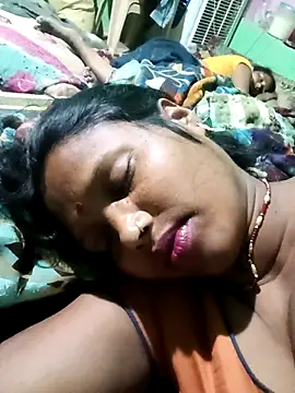 Snapshot of Cm_pooja chatting on 03/31/26, 07:03 Cm pooja online show from 03/31/26, 07:03
