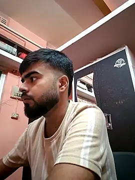 Snapshot of soniriyaa010101 chatting on 11/11/25, 08:14 soniriyaa010101 online show from 11/11/25, 08:14