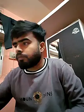 Snapshot of soniriyaa010101 chatting on 12/05/25, 10:46 soniriyaa010101 online show from 12/05/25, 10:46