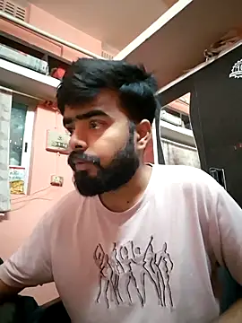 Snapshot of soniriyaa010101 chatting on 12/18/25, 02:45 soniriyaa010101 online show from 12/18/25, 02:45