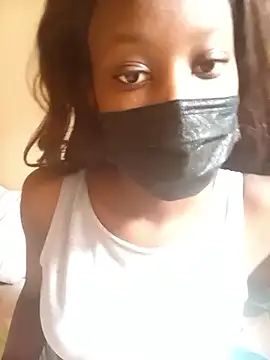 Snapshot of 079145 chatting on 10/25/25, 10:34 079145 online show from 10/25/25, 10:34