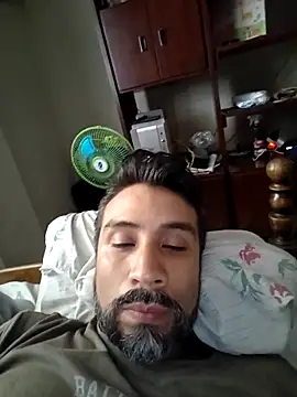 Snapshot of Mac50rus chatting on 09/11/25, 05:24 Mac50rus online show from 09/11/25, 05:24