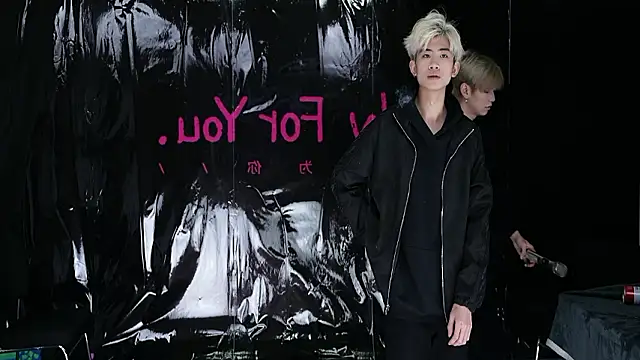 Snapshot of JL-sweetbaby1 chatting on 03/18/26, 11:46 JL-sweetbaby1 online show from 03/18/26, 11:46