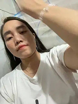 chipp-bong online show from 09/15/25, 10:59