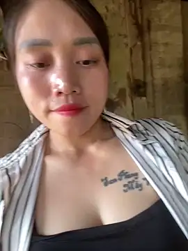 chipp-bong online show from 03/25/26, 04:18