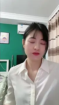 xuanxuanOo online show from 09/23/25, 08:50