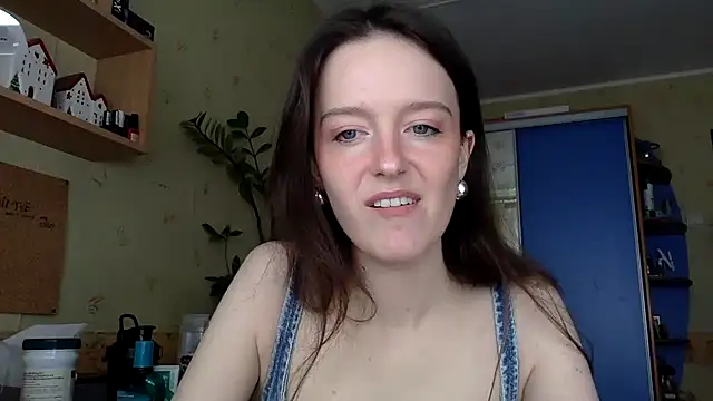 Snapshot of Tivanera chatting on 05/03/26, 06:19 Tivanera online show from 05/03/26, 06:19
