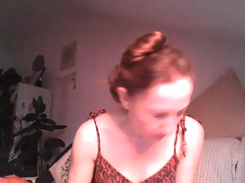 Snapshot of Valessya chatting on 06/20/26, 07:38 Valessya online show from 06/20/26, 07:38