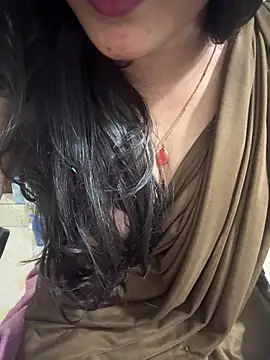 tanvi 001 online show from 10/13/25, 07:36