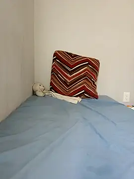 LuvTune online show from 09/12/25, 04:18