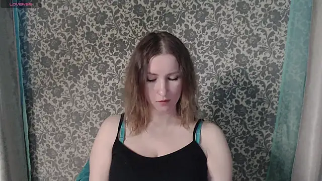 LesanaMagic online show from 12/14/24, 12:23