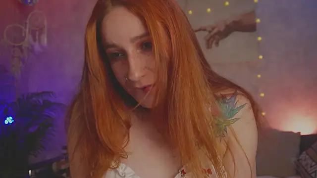 Snapshot of Charming_winky chatting on 09/12/25, 05:24 Charming winky online show from 09/12/25, 05:24