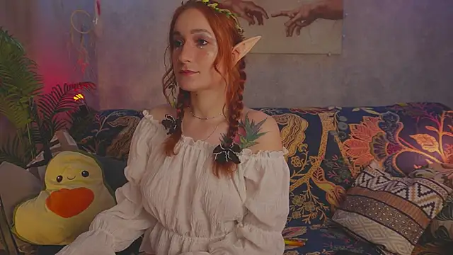 Snapshot of Charming_winky chatting on 09/16/25, 04:30 Charming winky online show from 09/16/25, 04:30