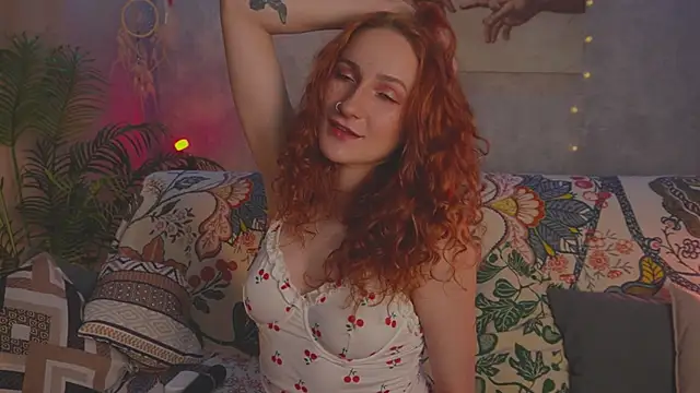 Snapshot of Charming_winky chatting on 09/21/25, 04:52 Charming winky online show from 09/21/25, 04:52