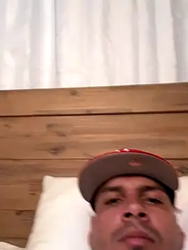 Snapshot of Bsudujsb chatting on 09/17/25, 07:04 Bsudujsb online show from 09/17/25, 07:04