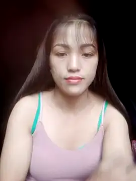 Snapshot of nakaki-00 chatting on 09/29/25, 03:33 nakaki-00 online show from 09/29/25, 03:33