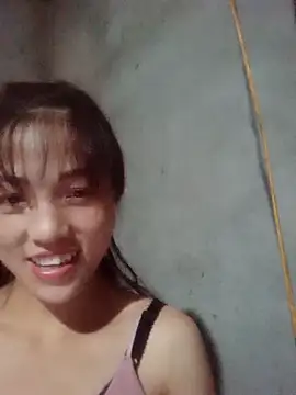 Snapshot of nakaki-00 chatting on 10/03/25, 01:19 nakaki-00 online show from 10/03/25, 01:19