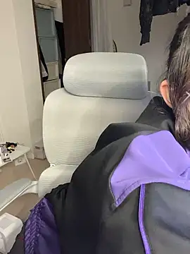 naginagisan online show from 05/18/26, 11:27