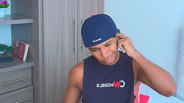 Snapshot of cassian_gold chatting on 06/04/26, 02:45 cassian gold online show from 06/04/26, 02:45