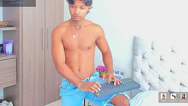 Snapshot of cassian_gold chatting on 07/28/26, 12:48 cassian gold online show from 07/28/26, 12:48