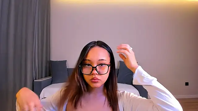 harimin online show from 10/19/25, 01:23