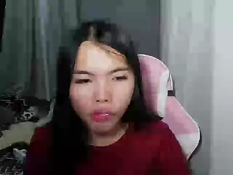 Snapshot of cutie_milker chatting on 05/01/26, 01:37 cutie milker online show from 05/01/26, 01:37