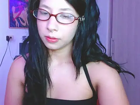 Snapshot of babyvavi chatting on 06/20/26, 02:42 babyvavi online show from 06/20/26, 02:42