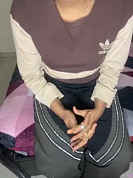 hottie jenny9 online show from 11/18/25, 06:23