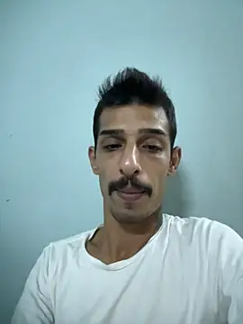 bisexevaa online show from 09/19/25, 07:58